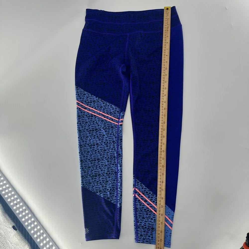 Athleta Women's Blue Animal Print Leggings with Pink Stripes - Size M - Picture 6 of 10